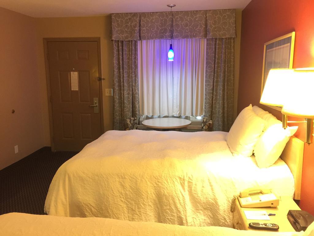Americas Best Value Inn - Garden City Buitenkant foto