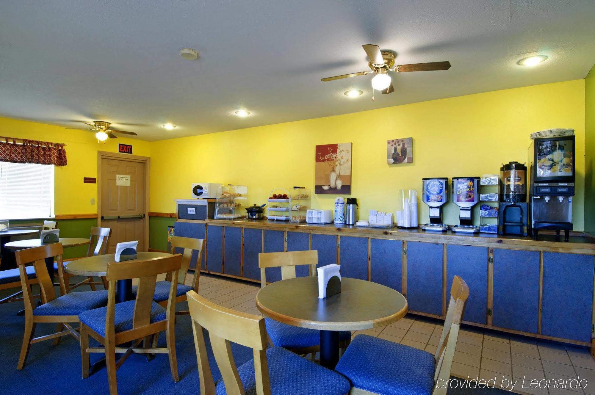 Americas Best Value Inn - Garden City Restaurant foto